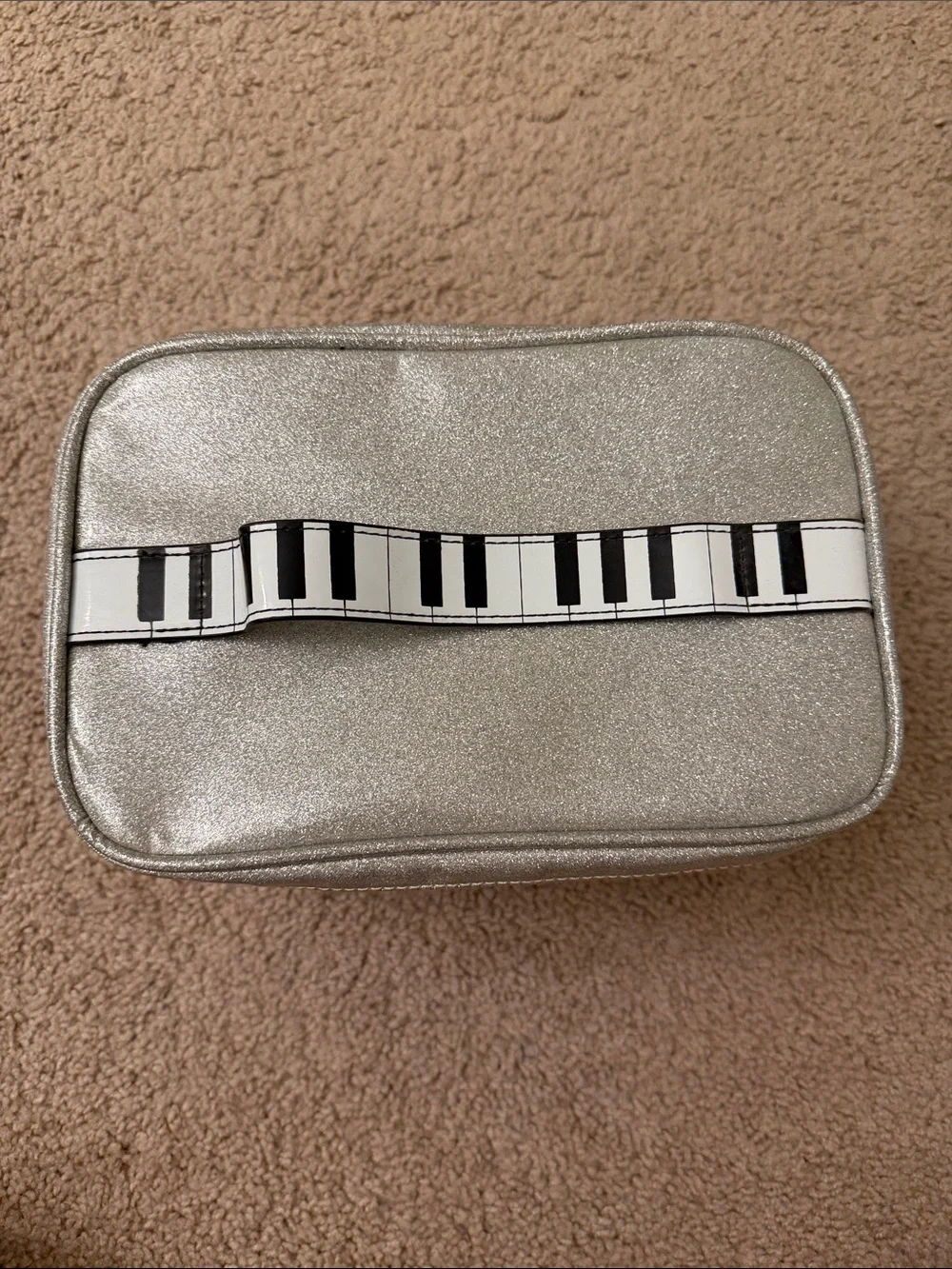 Disney Aristocats x Danielle Nicole Cosmetic Case